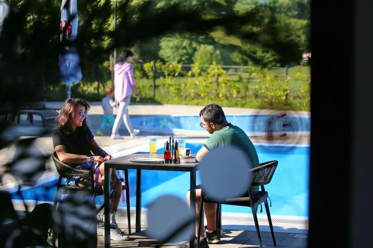 Mobile Homes Camping Plitvice Smoljanac Bagian luar foto