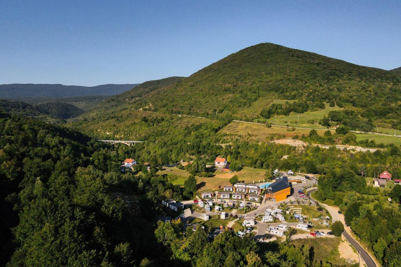 Mobile Homes Camping Plitvice Smoljanac Bagian luar foto