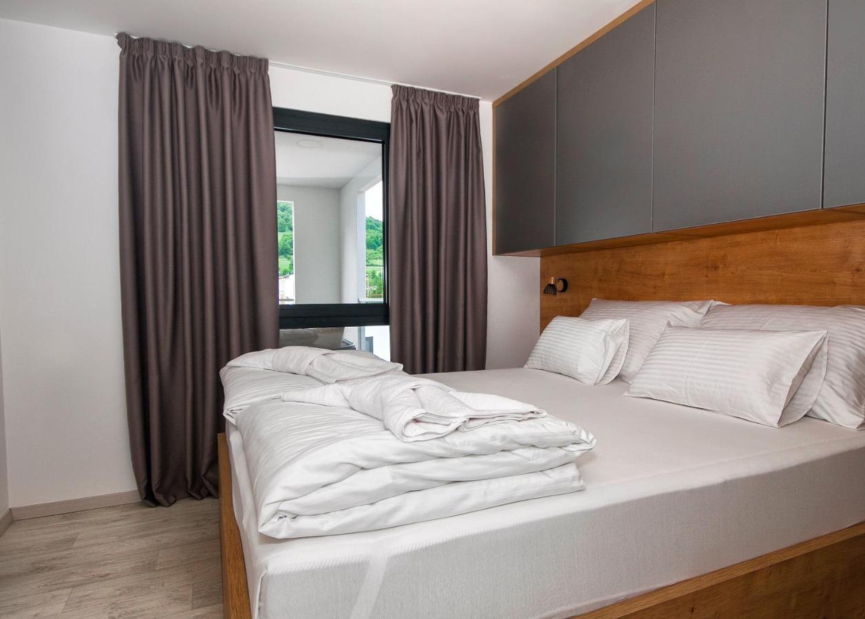 Mobile Homes Camping Plitvice Smoljanac Bagian luar foto